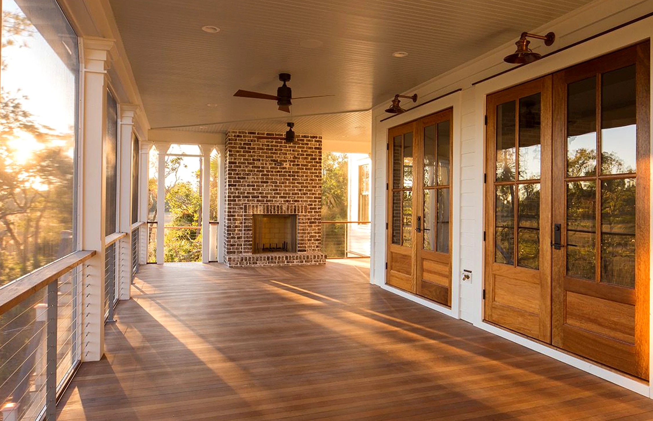 Elegant floral bed draws attention to detail while the outdoor space stays comfortable in daily use.